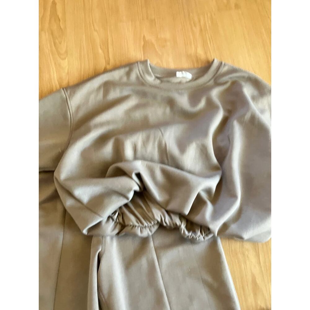 Lounge set basic beige brown comfy NWT - image 4